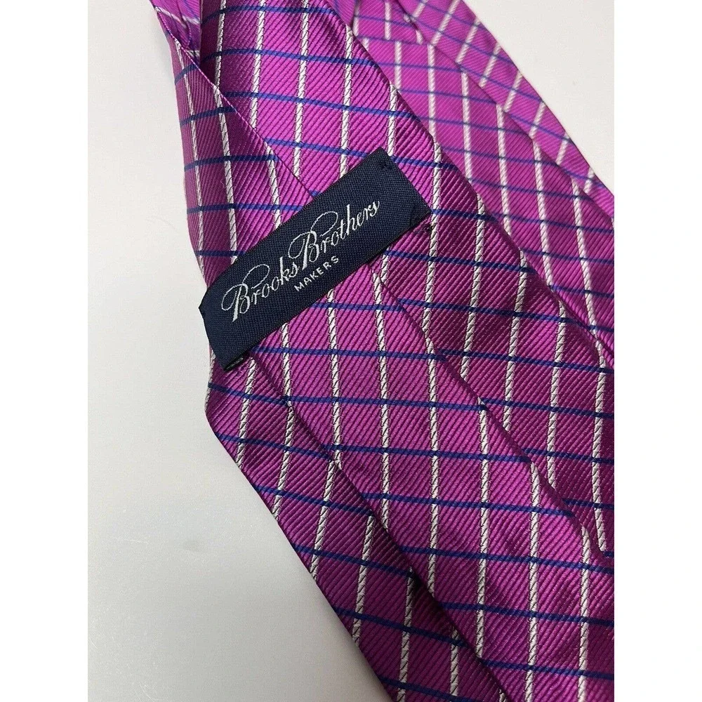 Brooks Brothers Makers EUC Neck Tie Mens Purple Blue Silk Casual Business